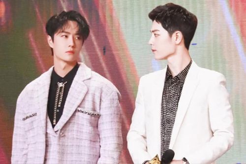 Bị chê kém cỏi hơn Tiêu Chiến, Vương Nhất Bác lập kỷ lục khiến anti-fan nín lặng