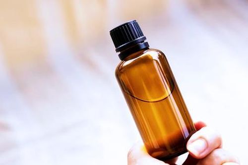 Uống nhầm hóa chất - tai nạn nguy hiểm với trẻ nhỏ