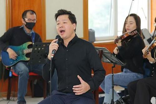 Người 'giữ lửa' và 'truyền lửa' âm nhạc cách mạng