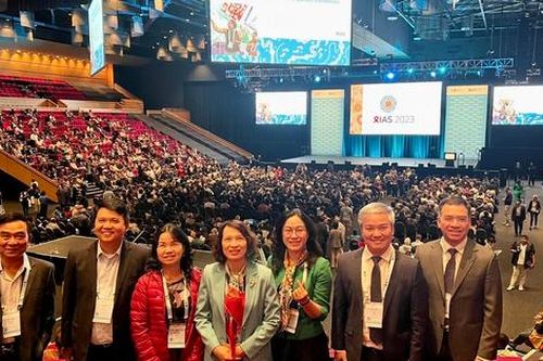 Đoàn đại biểu Bộ Y tế Việt Nam dự Hội nghị IAS lần thứ 12 về Khoa học HIV tại Australia