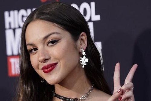 Olivia Rodrigo thú nhận đã 'ăn trộm' hai thứ từ phim trường 'High School Musical'
