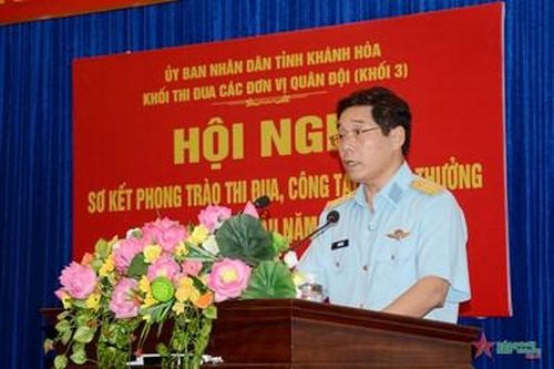 Triển khai các phong trào thi đua gắn sát với địa bàn và đơn vị Quân đội