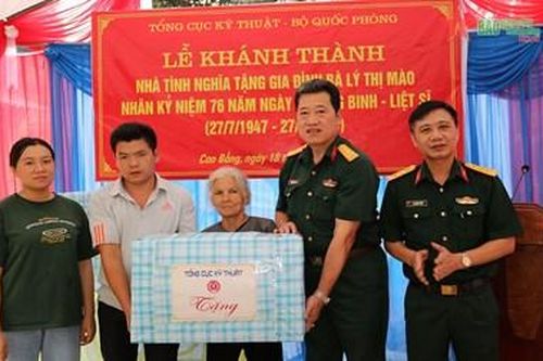 Cục Xe-Máy, Tổng cục Kỹ thuật trao tặng 'Nhà tình nghĩa' tại Cao Bằng