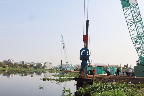 Khẩn trương tháo gỡ khó khăn dự án Xây dựng hạ tầng và cải tạo kênh Tham Lương - Bến Cát - rạch Nước Lên