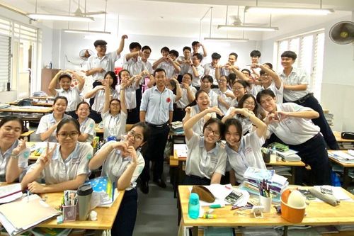Thủ khoa, á khoa khối B TPHCM chung ước mơ trở thành bác sĩ