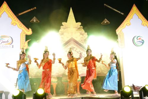 Người dày công lan tỏa nghệ thuật múa Khmer