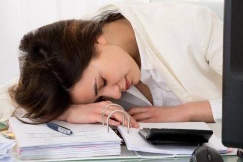 Chuyên gia y tế chỉ ra những thói quen tưởng vô hại nhưng ảnh hưởng không tốt đến sức khỏe