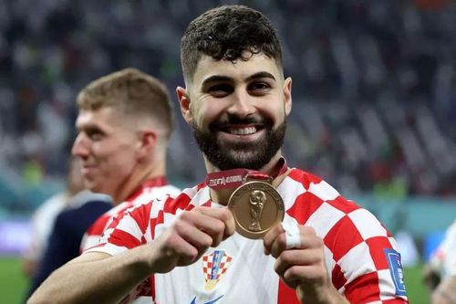 Man City và công cuộc tái thiết đội hình sau cú ăn ba lịch sử