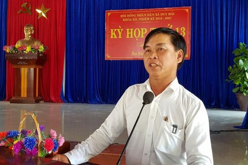 Chủ tịch xã Duy Hải chứng nhận giấy kết hôn giả cho người thân để nhận đất tái định cư
