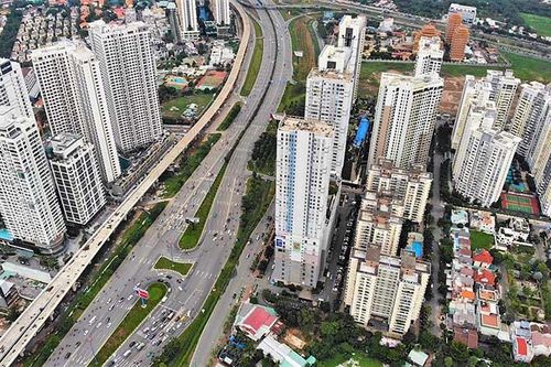 'Cấm' một số trường hợp vay tín dụng: Bất động sản khó càng thêm chồng chất