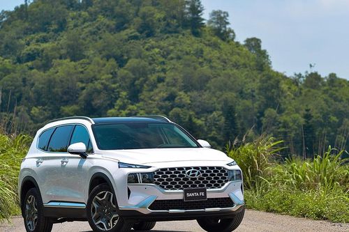 Hơn 1,1 tỷ đồng, còn những lựa chọn nào khác ngoài Hyundai Santa Fe?