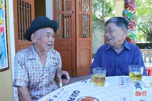 Người cán bộ tiền khởi nghĩa luôn nêu cao trách nhiệm xây dựng quê hương