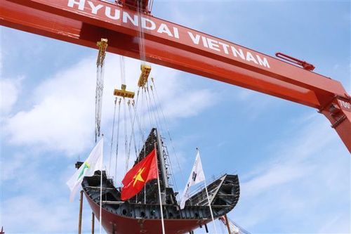 Thiếu hụt công nhân đóng tàu, Hàn Quốc cần nguồn cung từ Việt Nam