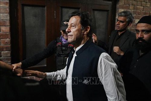 Pakistan: Cựu Thủ tướng Imran Khan đối mặt với lệnh bắt giữ mới
