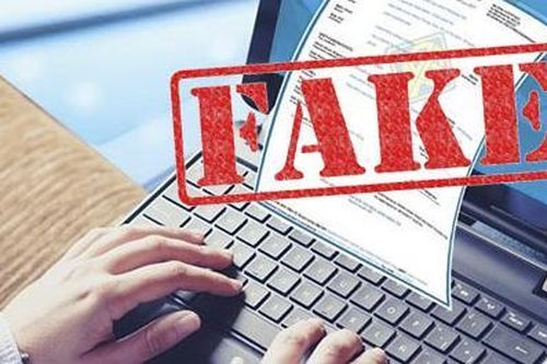 Bắt đối tượng làm giả hóa đơn chuyển tiền để chiếm đoạt tài sản