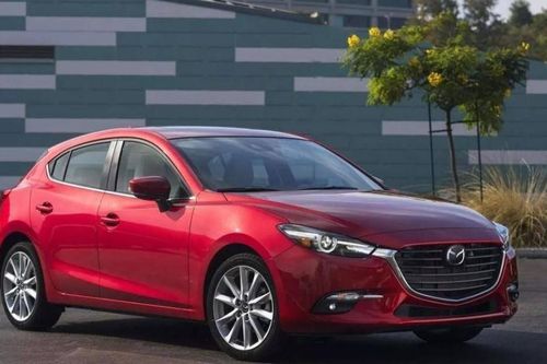 Triệu hồi hàng trăm nghìn xe Mazda 3 và CX-3 sửa lỗi camera lùi