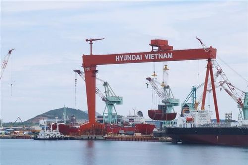 Hàn Quốc đang cần nguồn cung công nhân đóng tàu Việt Nam