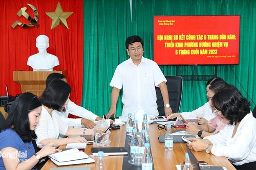 Nâng cao chất lượng thông tin tuyên truyền, tăng lượng phát hành báo