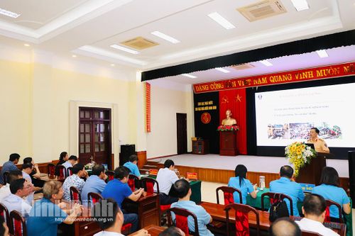 Tuyên truyền về an toàn giao thông cho lái xe