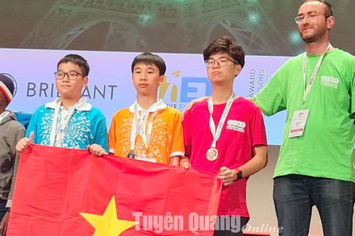 Học sinh Tuyên Quang đoạt giải cuộc thi STEM Olympiad quốc tế tại Pháp