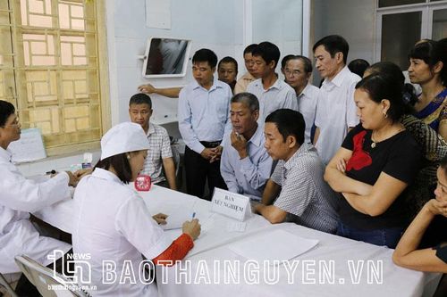 Khoảng 6.000 người được khám sàng lọc bệnh không lây nhiễm