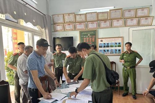 Triệt phá đường dây cho vay lãi nặng do người nước ngoài điều hành, thu lời bất chính trên 8.000 tỷ đồng