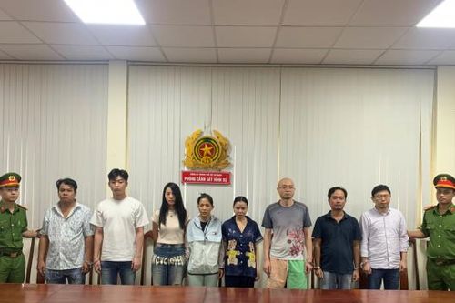 Nhóm người Hàn Quốc điều hành đường dây bán dâm cho khách nước ngoài