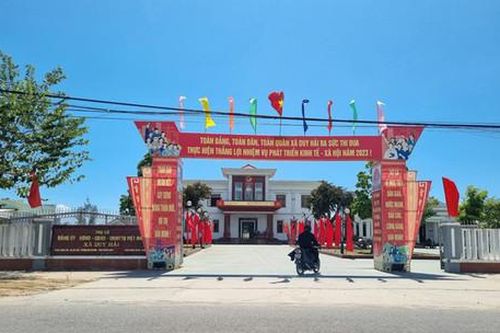 Chủ tịch xã bị khởi tố vì 'cấp đất' tái định cư trái phép cho người thân