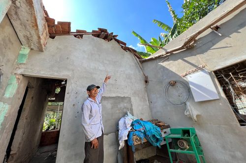 Khu đô thị 1.200 tỷ đồng 'đứng bánh' 15 năm, dân mỏi mòn sống 'treo' theo dự án