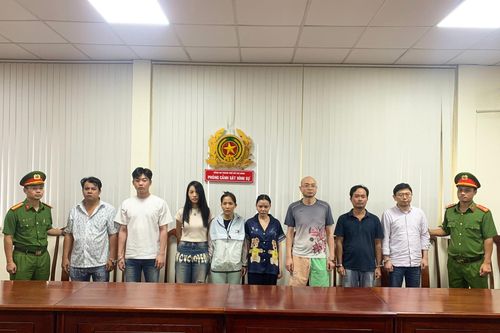 Bắt giữ 2 ông chủ người Hàn Quốc điều hành đường dây mại dâm thu 4 tỷ đồng/tháng