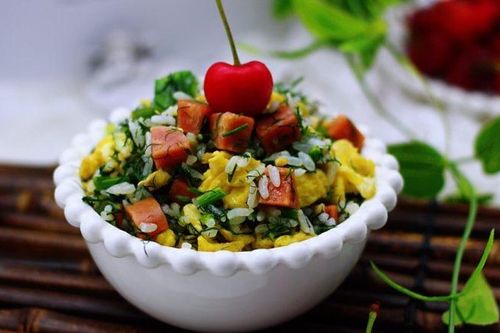 Làm nhanh 3 món cơm trứng ăn ngon cho bữa sáng