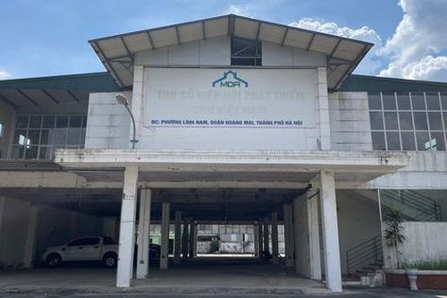 Cận cảnh chợ dân sinh Lĩnh Nam bị bỏ hoang nhiều năm, xuống cấp