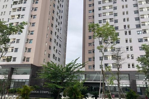 Đóng đủ phí bảo trì, chung cư Osaka Hoàng Mai vẫn ngập rác và dừng thang máy