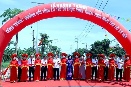Khánh thành nhiều công trình chào mừng kỷ niệm 69 năm giải phóng huyện Ứng Hòa