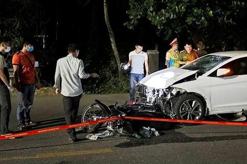 Tài xế sử dụng ma túy trước khi lái ô-tô gây tai nạn trong đêm tại Huế