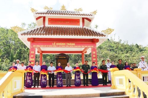 Khánh thành Nhà tưởng niệm liệt sĩ tại tuyến đường 71 - Thủy điện Rào Trăng 3