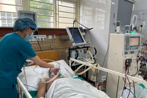Co giật, hoang tưởng do ngộ độc thuốc lá điện tử