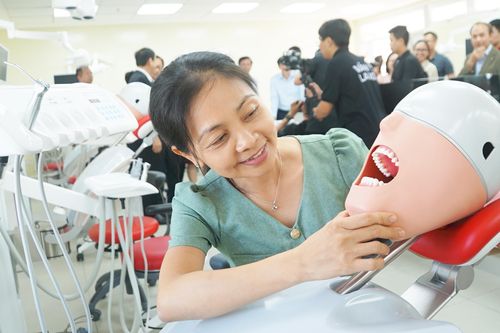 Trường ĐH đầu tư 40 tỉ đồng làm khu thực hành Răng - Hàm - Mặt