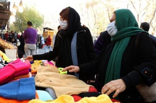 Vì sao khăn trùm đầu Hồi giáo đóng vai trò quan trọng trong xã hội Iran?