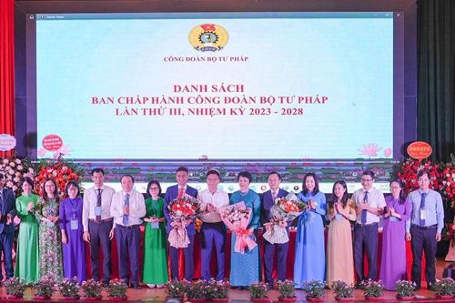 Ra mắt Ban Chấp hành Công đoàn Bộ Tư pháp nhiệm kỳ 2023 - 2028
