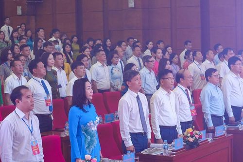 Thấm nhuần sự cần thiết đổi mới, nâng cao hiệu quả tổ chức và hoạt động công đoàn
