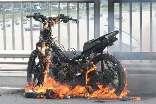 Bộ Công an khuyến cáo người dân về phòng, chống cháy, nổ khi sạc xe điện
