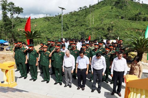 Khánh thành và bàn giao công trình Nhà tưởng niệm Liệt sỹ tại Thủy điện Rào trăng 3