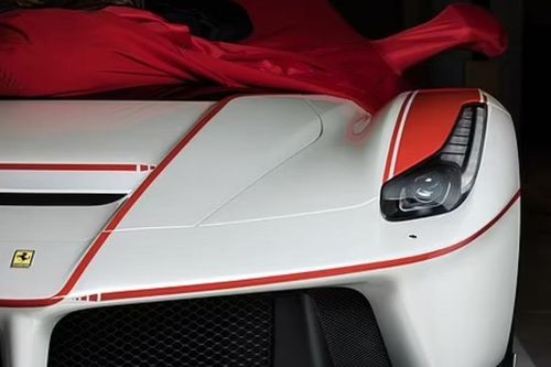 Siêu xe Ferrari liên tục mất cắp, bảo hiểm từ chối bồi thường nếu đậu bên ngoài