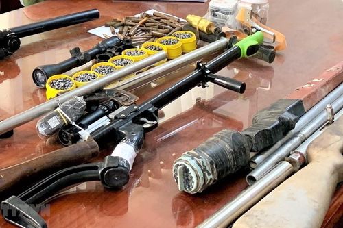 Cấp cứu kịp thời bệnh nhân bị súng tự chế cướp cò bắn vào bụng