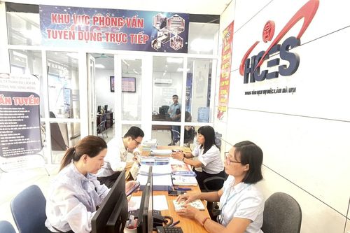 Các nhà máy phía Bắc muốn tuyển hàng chục nghìn công nhân điện tử