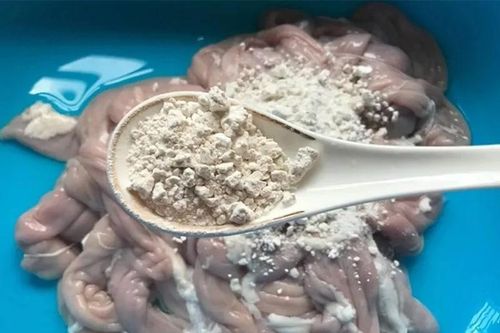 4 mẹo sơ chế lòng lợn sạch, không hôi, chế biến món nào cũng ngon