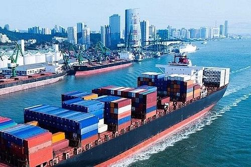 4 doanh nghiệp nguy cơ mất trắng 5 container hàng xuất sang UAE