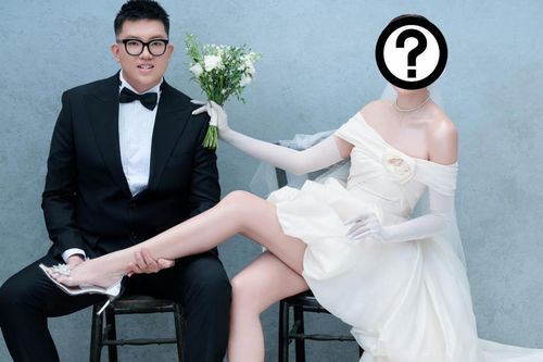 Một 'chân dài' Vbiz khoe ảnh cưới, hé lộ điểm đặc biệt giúp cả hai 'nên duyên'