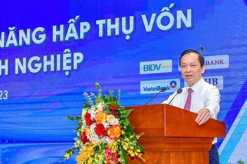 Phó thống đốc Đào Minh Tú: Ngân hàng thương mại phải hạ lãi suất cho vay